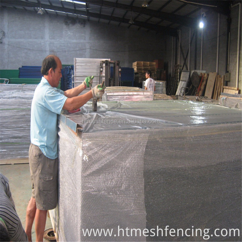 double wire mesh fence / flat 8/6/8 panels mesh opening 50x200mm with powder coating